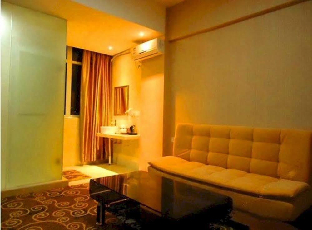 Shenzhen Civil Aviation Hotel Exterior foto